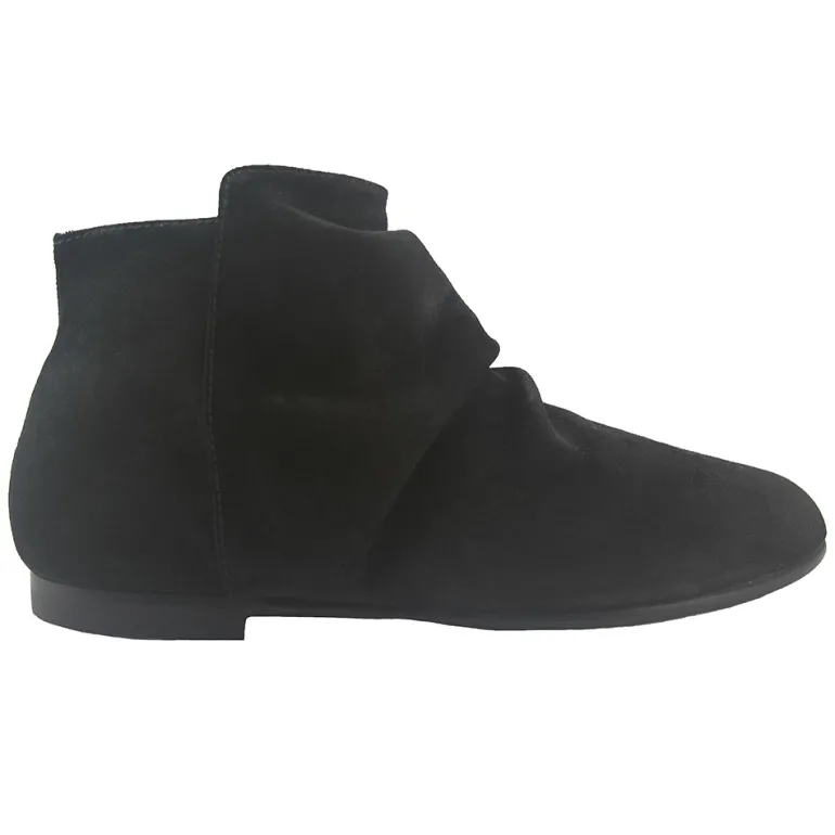 Camille - Black Suede