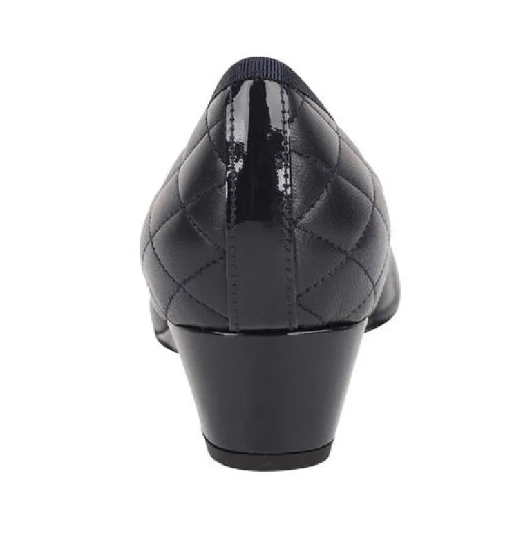 Deluxe - Navy Leather