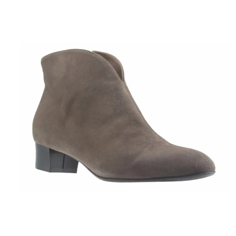 Eva - Smog Suede