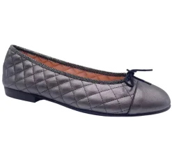 Heros - Pewter Leather