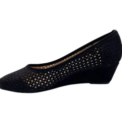 Mount - Black Nubuck
