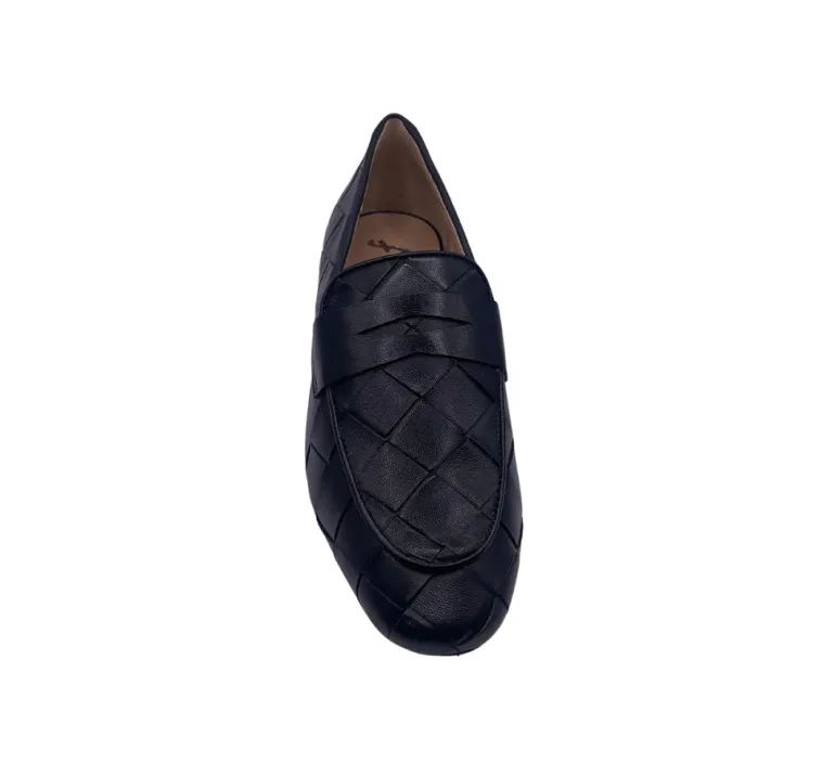 Rose - Black Leather
