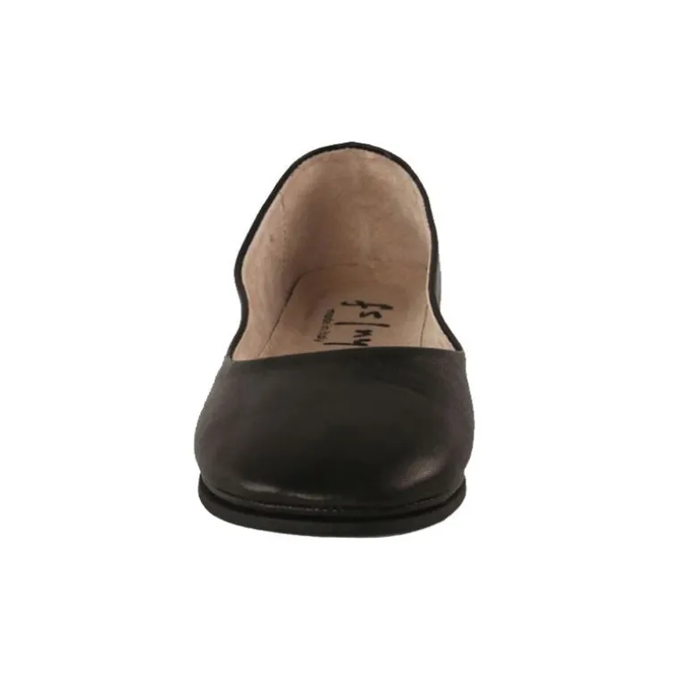 Sloop - Black Leather